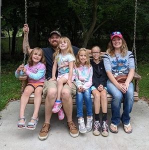 Meet your Posher, Brittney